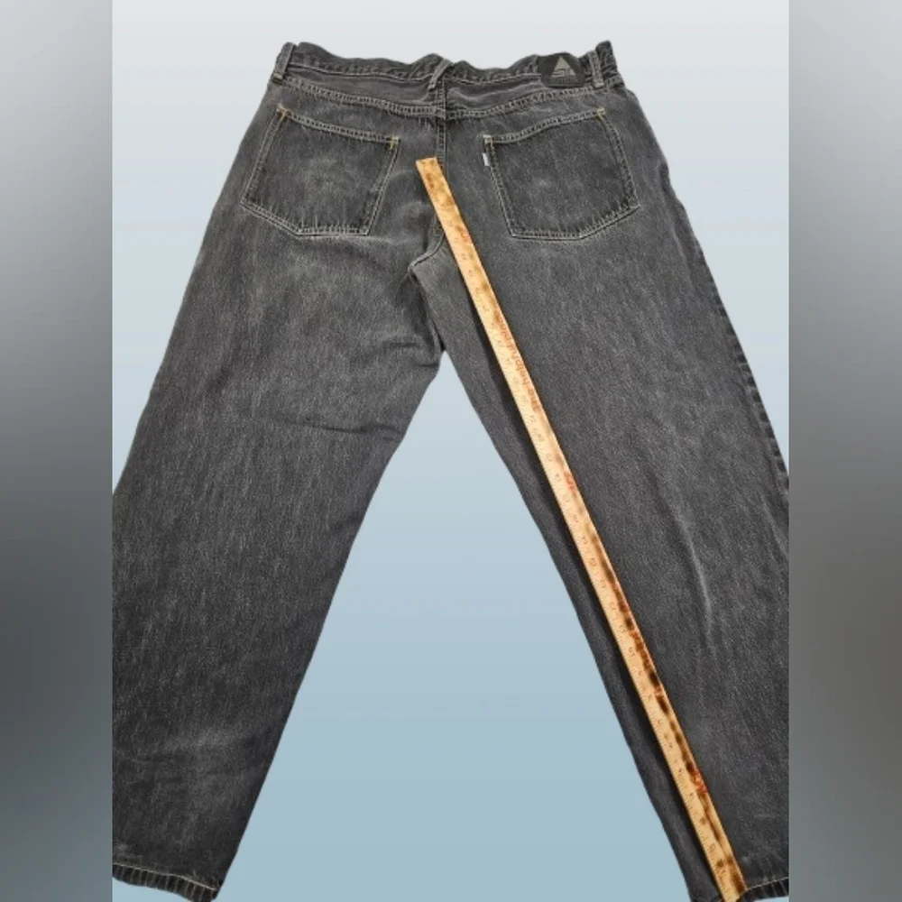 Vintage Levi's Silver‎ Tab Men's 40x32 Relaxed Fit Baggy Jeans in Charcoal